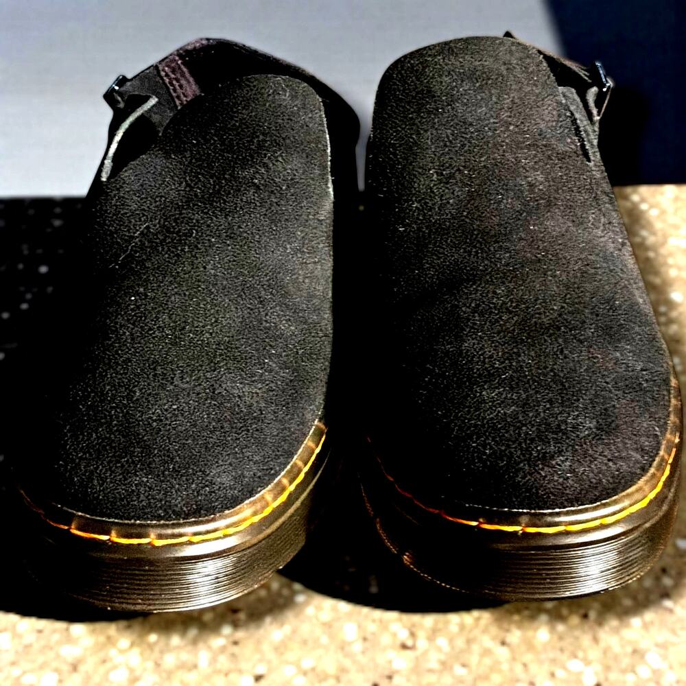 Women's Size 10 DR. MARTENS Carlson Black Nubuck Clog Sandal Excellent Condition